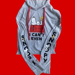 Snoopy cropped long sleeve!!!